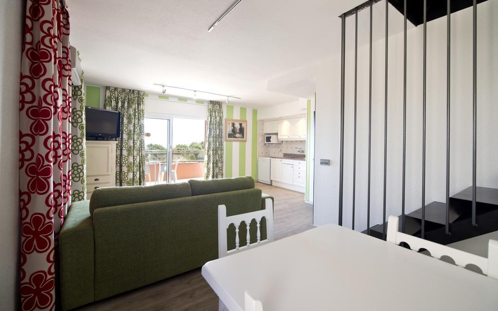 Apartamentos Salles Beach Л'Естартіт Екстер'єр фото