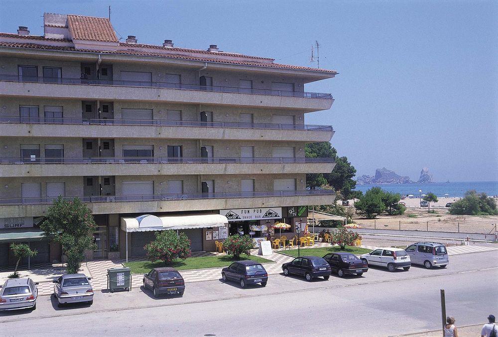 Apartamentos Salles Beach Л'Естартіт Екстер'єр фото