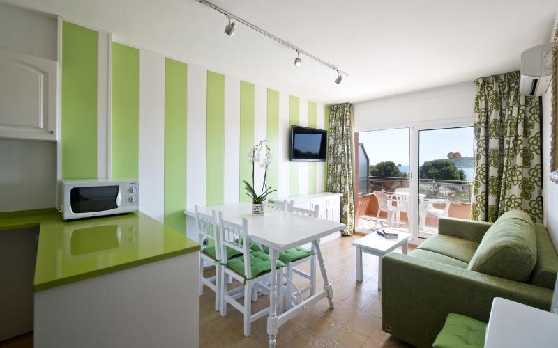 Apartamentos Salles Beach Л'Естартіт Екстер'єр фото