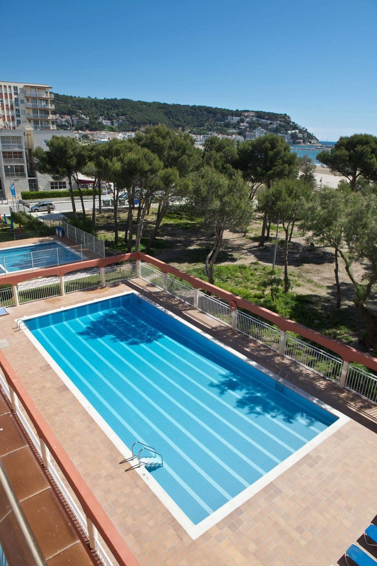 Apartamentos Salles Beach Л'Естартіт Екстер'єр фото